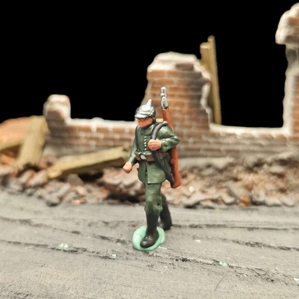 1/72 Scale German Soldiers Painted Figures for Model Dioramas