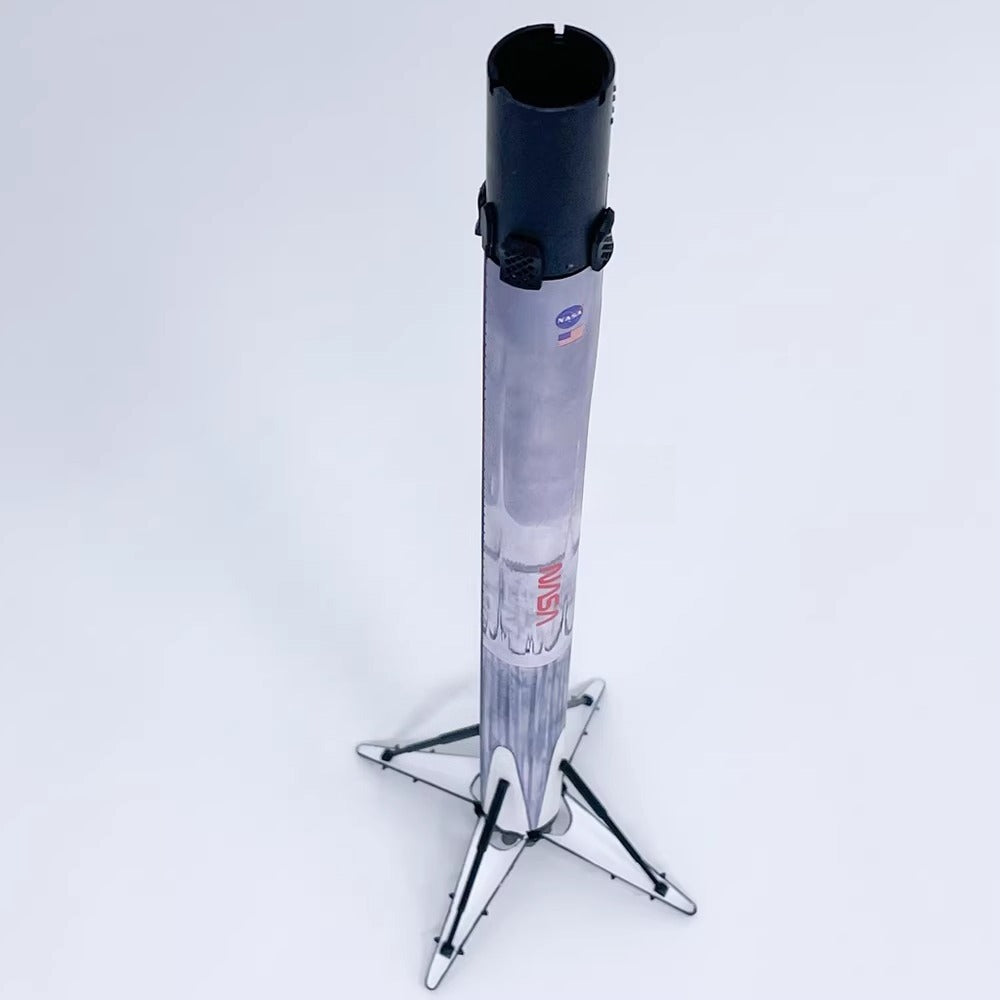 1/200 Scale SpaceX Falcon 9 Medium-Lift Launch Vehicle Two-Stage Rocket Diecast Model