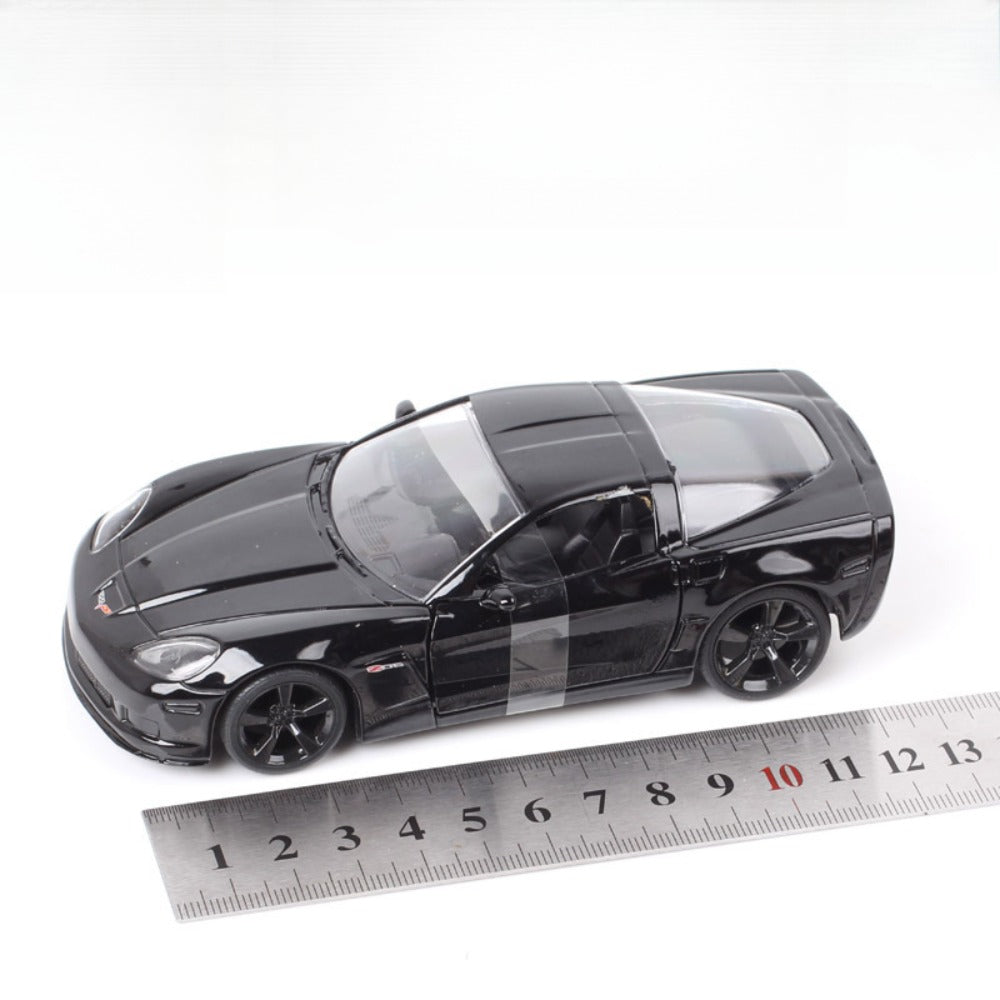 1/32 Scale Chevrolet Corvette Z06 Sports Car Diecast Model