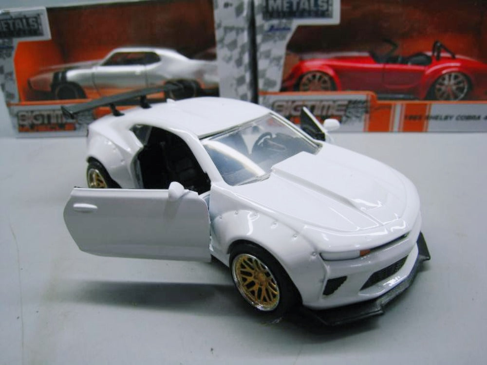 1/32 Scale 2016 Chevrolet Camaro Pony Car Diecast Model