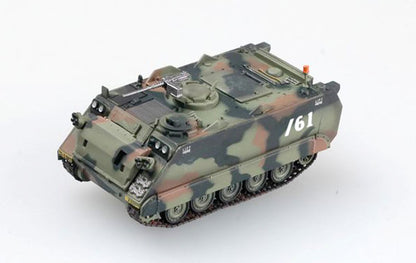 prebuilt 1/72 scale M113A2 APC plastic armored vehicle model 35006
