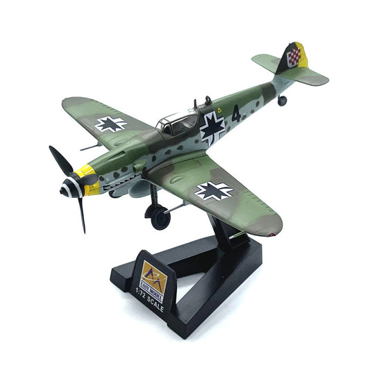 prebuilt 1/72 scale Bf 109G-10 fighter aircraft model 37202