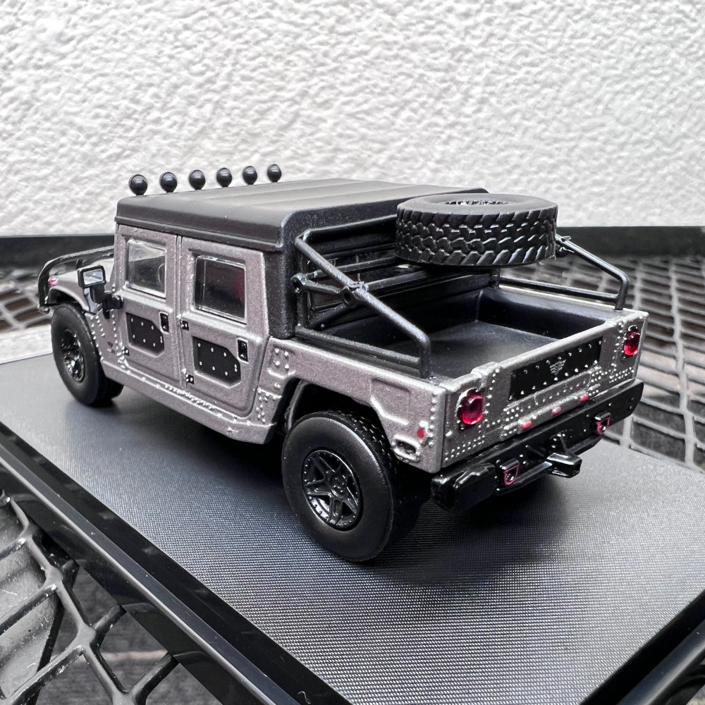 Master 1/64 Hummer H1 Police 1999 - Voiture Miniature Die-cast Édition Limitée