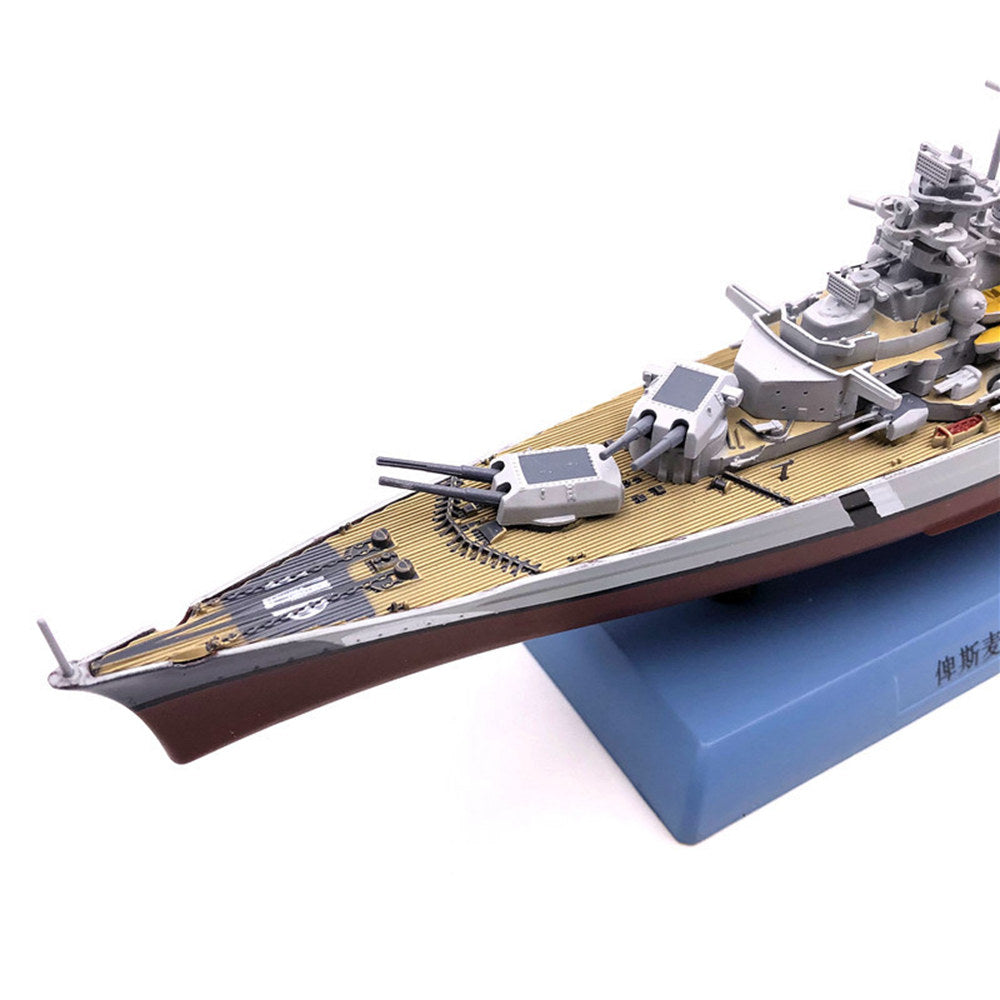 1/1000 scale diecast Bismarck battleship model