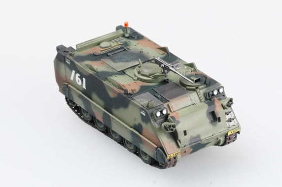 prebuilt 1/72 scale M113A2 APC plastic armored vehicle model 35006