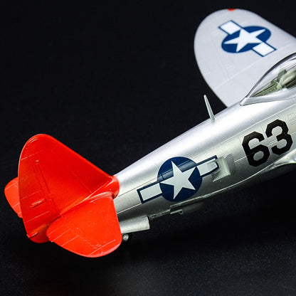 P-47 Thunderbolt airplane model