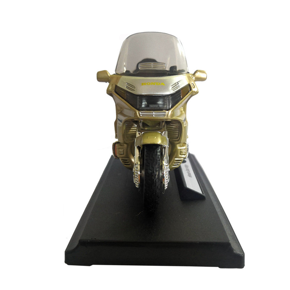 Honda Gold Wing 1/18 Scale Diecast Metal Motorcycle Collectible Model