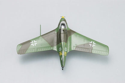 prebuilt 1/72 scale Me 163 fighter airplane model 36344