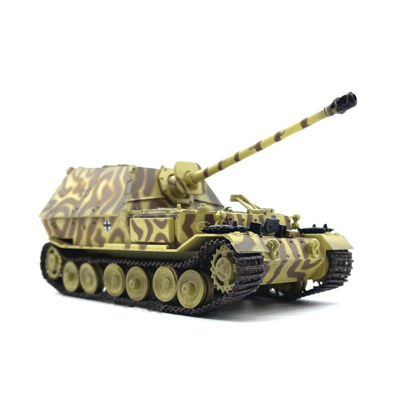 prebuilt 1/72 scale WWII German Ferdinand armored vehicle model 36225