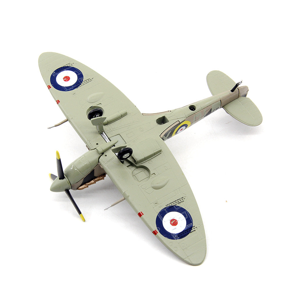 1/72 scale diecast Spitfire aircraft model